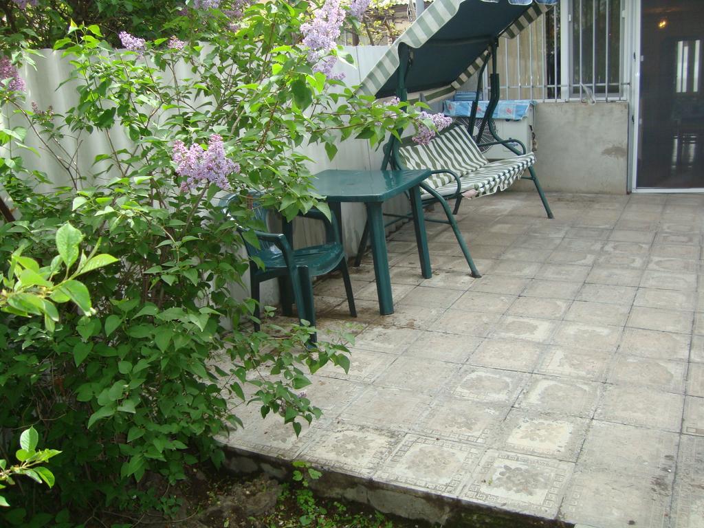 Apartment Narine Yerevan Exterior photo